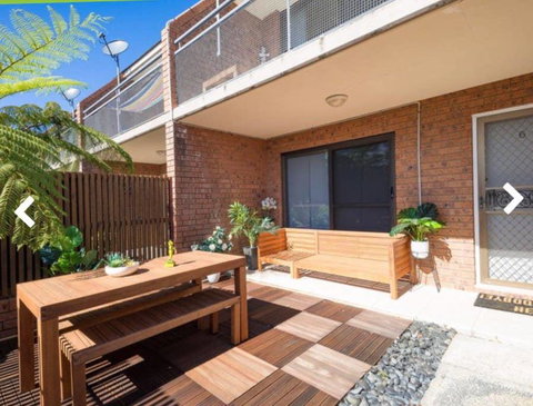 Joy's Hideaway - Hotel Gold Coast 1