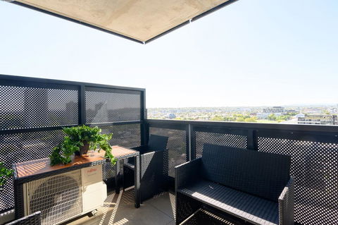 JUDD Your Stylish Richmond Abode Awaits You - Hotel Gold Coast 2