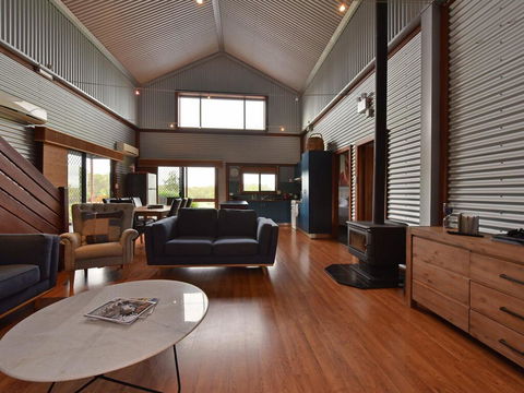 Kelman Cottage - Tucked Away With Pool + Native Wildlife - Hotel Gold Coast 3