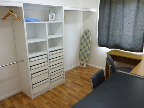Kenny's Cabin - Hotel Gold Coast 2
