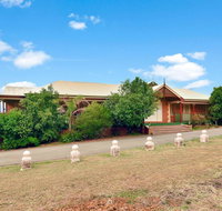 King III - you can honestly walk to Bimbadgen and Hope Estate concerts - Hotel Gold Coast