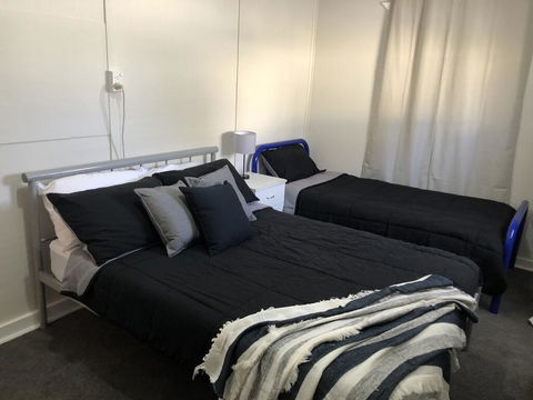 King Of The Cross - Work, Holiday Or Stop Overs - Hotel Gold Coast 2