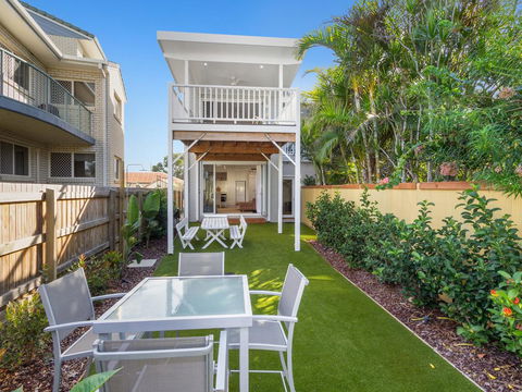 KINGY BEACH HOUSE @ 162 - Hotel Gold Coast 1