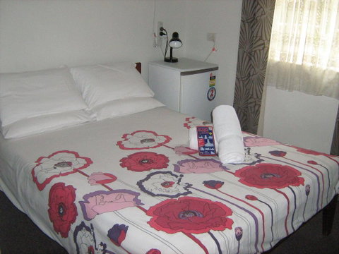 Kookaburra Inn - Hotel Gold Coast 1