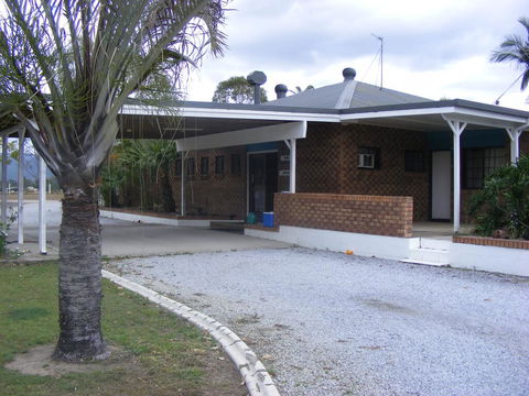 Koorawatha Homestead - Hotel Gold Coast 3