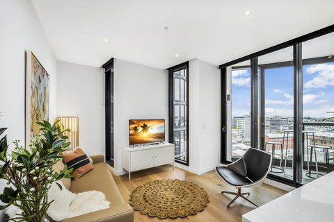KOZYGURU FORTITUDE VALLEY DESIGNER GRADE 2 BED APT FREE PARKING QFV179-1401 - Hotel Gold Coast 3