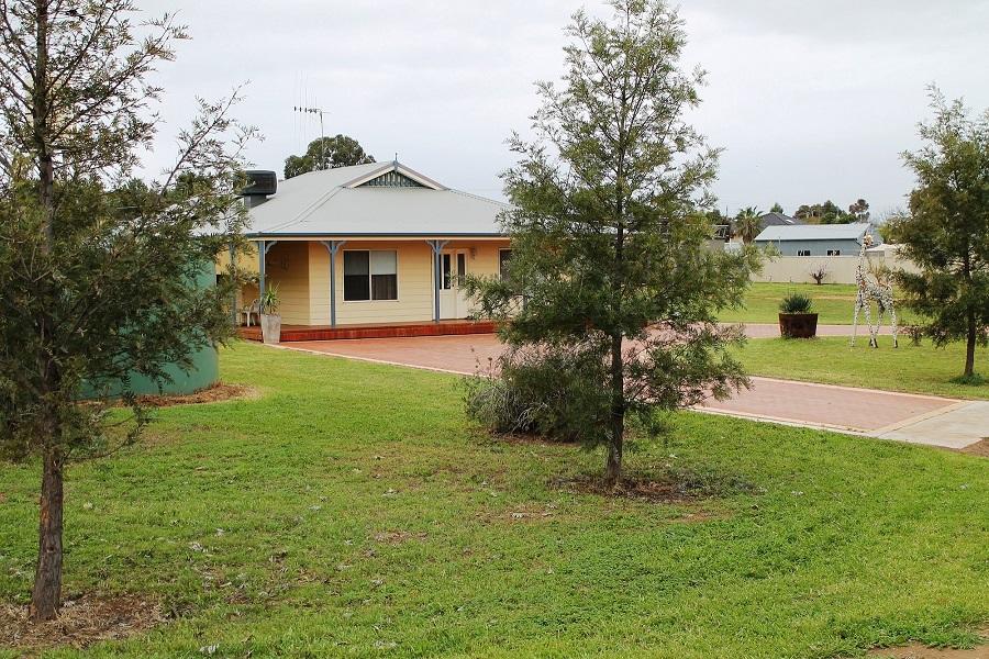 Sea Lake ACT Hotel Gold Coast