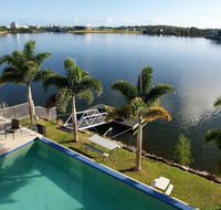 Lakehouse Family Oasis by Getastay - Hotel Gold Coast