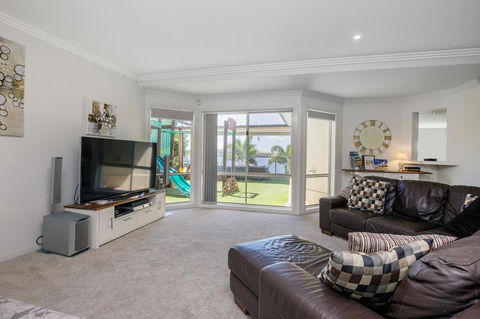 Lakehouse Family Oasis By Getastay - Hotel Gold Coast 3