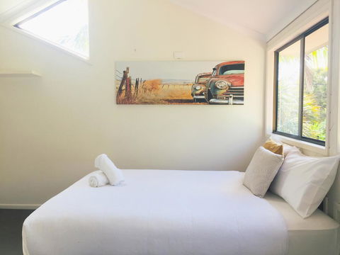Lakeside Beach House - Hostie Properties - Hotel Gold Coast 2