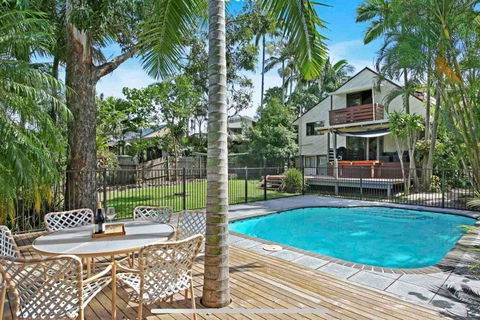 Lakeside Beach House - Hostie Properties - Hotel Gold Coast 0