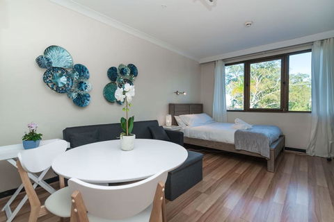 Lane Cove Studio - POOL - PARKING - WIFI - Hotel Gold Coast 0