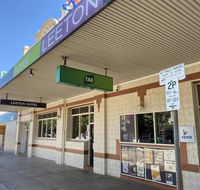 Leeton Hotel - Hotel Gold Coast