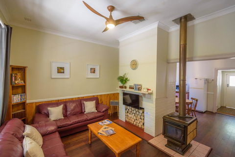 Lewana Cottages - Hotel Gold Coast 2