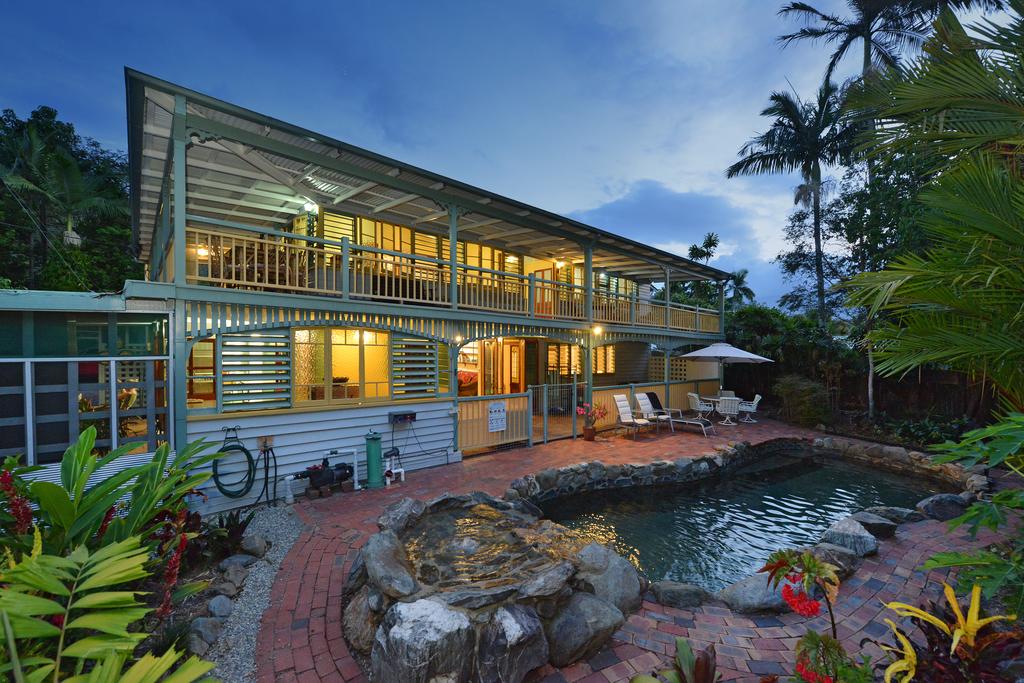 Stratford QLD Hotel Gold Coast