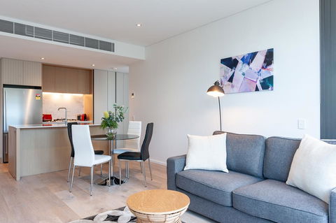 LUXURY APARTMENT / / MOMENTS TO LANE COVE VILLAGE - Hotel Gold Coast 3