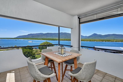 Luxury Cairns Penthouse Apt With Ocean Views (903) - Hotel Gold Coast 0