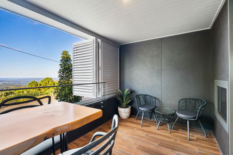 Luxury Hinterland Retreat - Family Suite With Hinterland And Ocean Views - Hotel Gold Coast 1