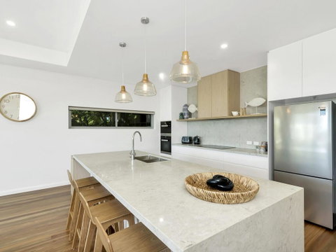Luxury On Currumbin Beach - Hotel Gold Coast 2