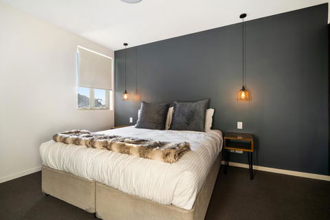Luxury Spa Retreat With Ocean And Hinterland Views - Hotel Gold Coast 3