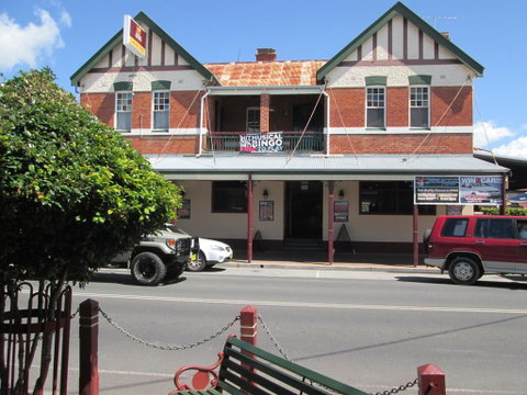 Maclean Hotel - Hotel Gold Coast 0