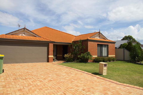 Mandurah Golf Links Retreat - Hotel Gold Coast 1