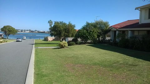 Mandurah Soldiers Cove Estuary Edge Townhouse - Hotel Gold Coast 0
