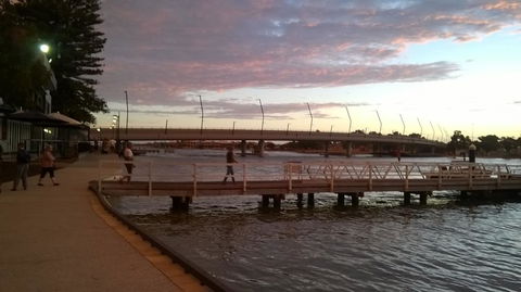 Mandurah Soldiers Cove Estuary Edge Townhouse - Hotel Gold Coast 2