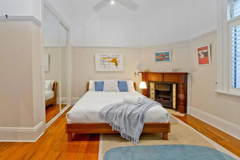 Manly Beachside 2 Bedroom House - Hotel Gold Coast 1