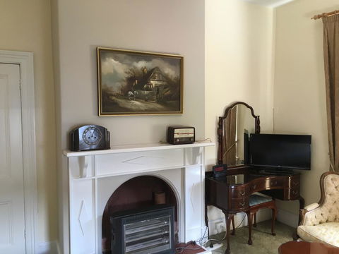 Meriam Bed And Breakfast - Hotel Gold Coast 2