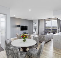 Meriton Suites Church Street Parramatta - Hotel Gold Coast