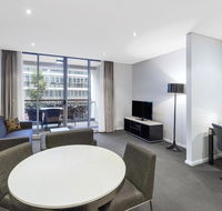 Meriton Suites Zetland - Hotel Gold Coast