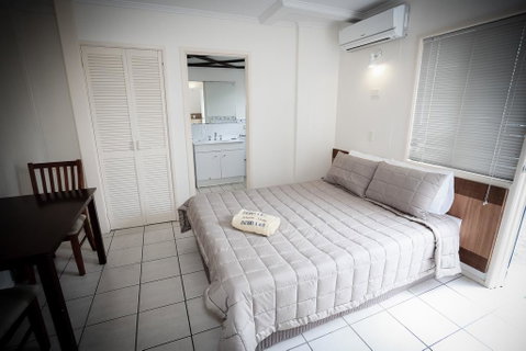Miami Shore Apartments & Motel - Hotel Gold Coast 3