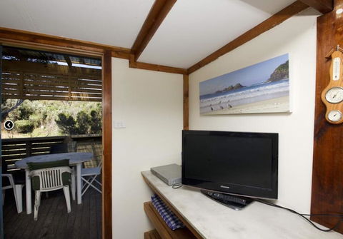Mick's Beach Cottage - Seal Rocks Beachfront - Hotel Gold Coast 3