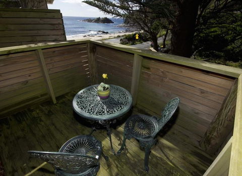 Mick's Beach Cottage - Seal Rocks Beachfront - Hotel Gold Coast 1