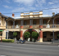 Mickey Bourke's Koroit Hotel - Hotel Gold Coast