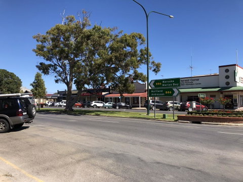 Minlaton Hotel - Hotel Gold Coast 3