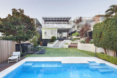 Modern Beach House - Hotel Gold Coast 0