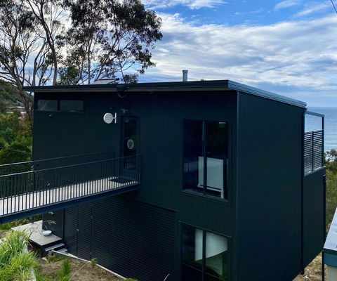 Months And Seasons - Momentary Escapes - Beach House - Hotel Gold Coast 1