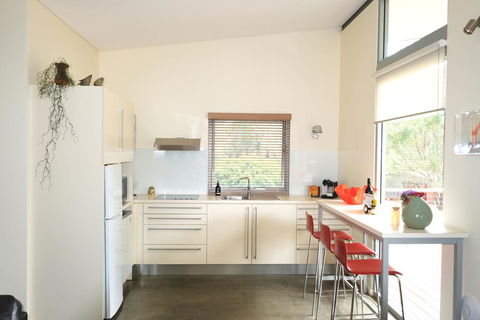 Moriarty Studio - Chic Couples Retreat - Hotel Gold Coast 2