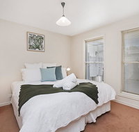 MOYNE VIEWS NO. 2 - Hotel Gold Coast