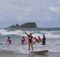 Mudjimba Esplanade Villa - Hotel Gold Coast