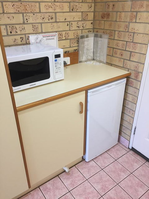 Mulga Country Motor Inn - Hotel Gold Coast 3