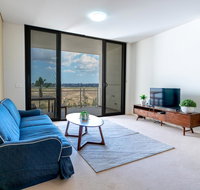 MWP25-Comfy 2 bedroom Apt in Wentworth Point - Hotel Gold Coast