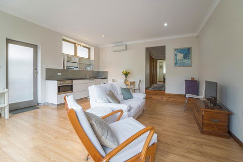 My Place - Hotel Gold Coast 1