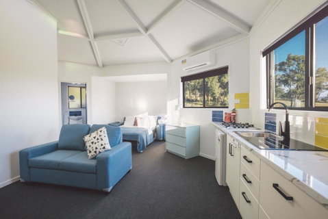 Namar Yurt - Hotel Gold Coast 2