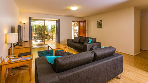 Dowler Apartments Subiaco - Hotel Gold Coast 0