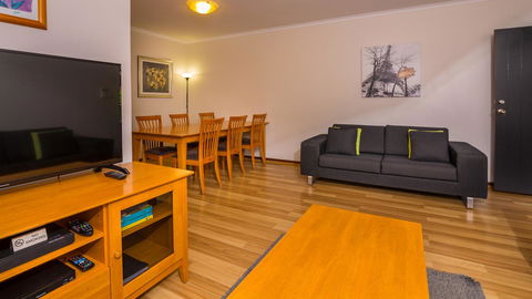 Dowler Apartments Subiaco - Hotel Gold Coast 5