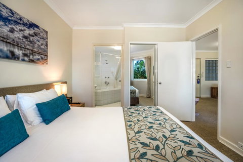Broadwater Resort Como - Hotel Gold Coast 3