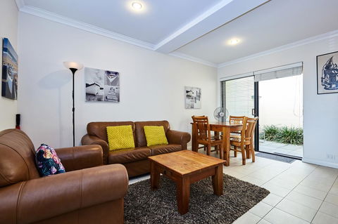 Fremantle Townhouse U/5 - Hotel Gold Coast 3